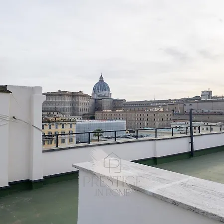 New! Finestra Su San Pietro Rome