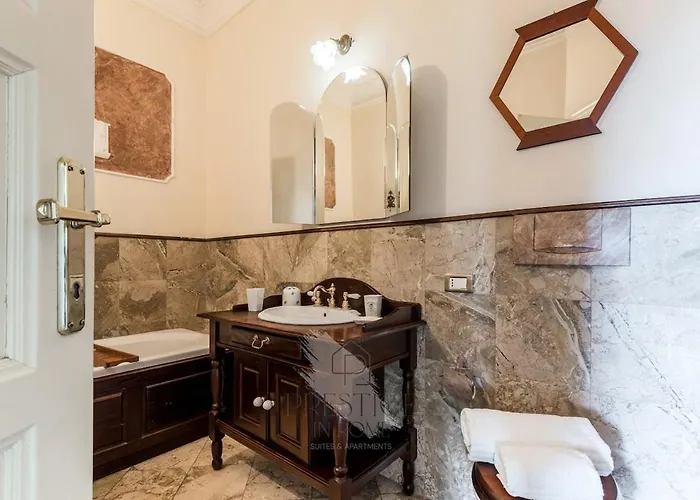 New! Finestra Su San Pietro *